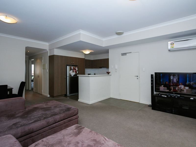 42/6 Ibera Way, Success WA 6164