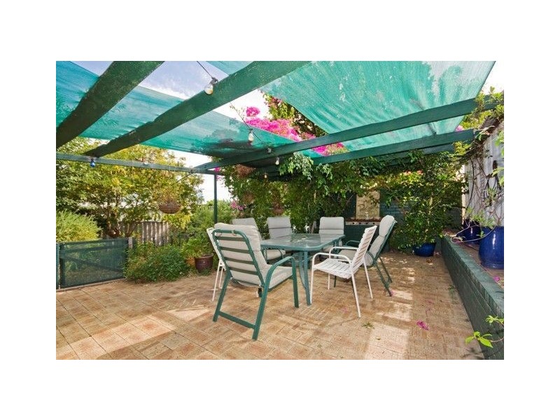 9 Leontes Way, Coolbellup WA 6163