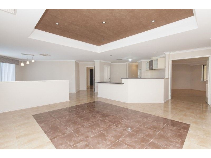 11 Argonaut Crescent, Yangebup WA 6164