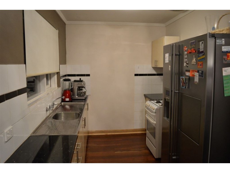7 Vernon Place, Spearwood WA 6163