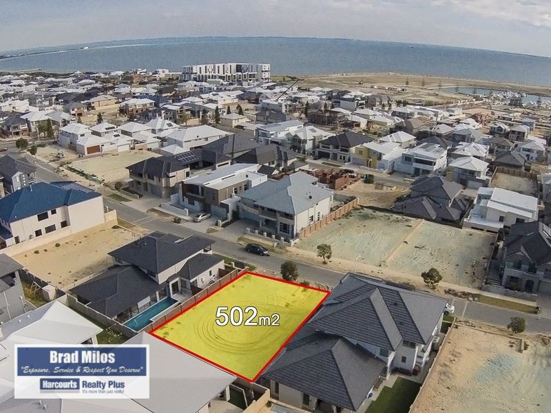 12 Bombay Heights, North Coogee WA 6163