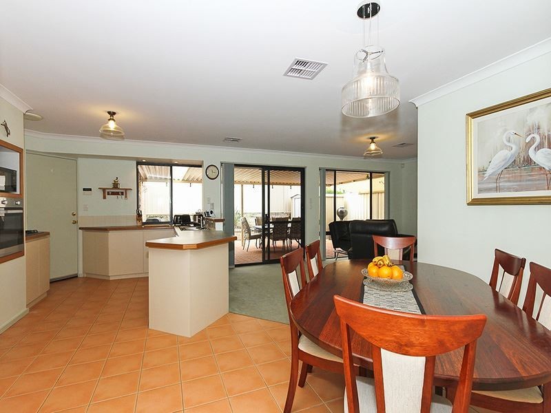 2/6 Milos Loop, Spearwood WA 6163