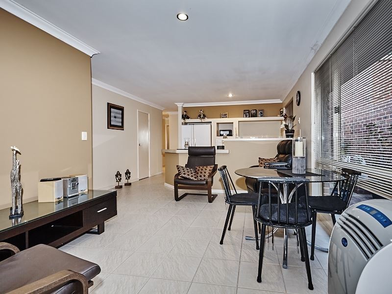 1/26 Gumina Place, Munster WA 6166
