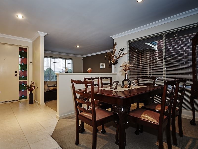 1/26 Gumina Place, Munster WA 6166