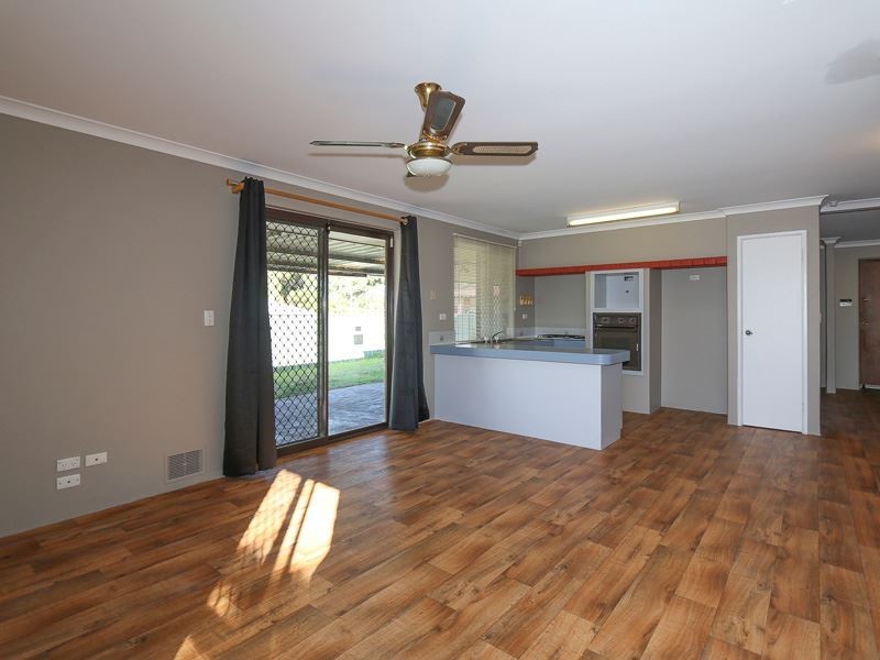 61 Conigrave Road, Yangebup WA 6164