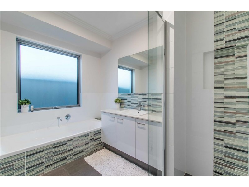 17 Soundview Rise, Yangebup WA 6164