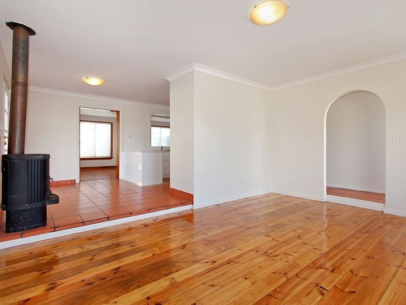 63 Leonard Way, Spearwood WA 6163