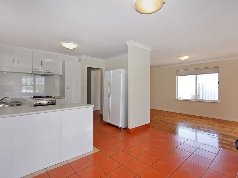 63 Leonard Way, Spearwood WA 6163