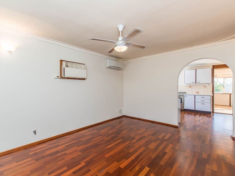 8 Claygate Road, Hamilton Hill WA 6163