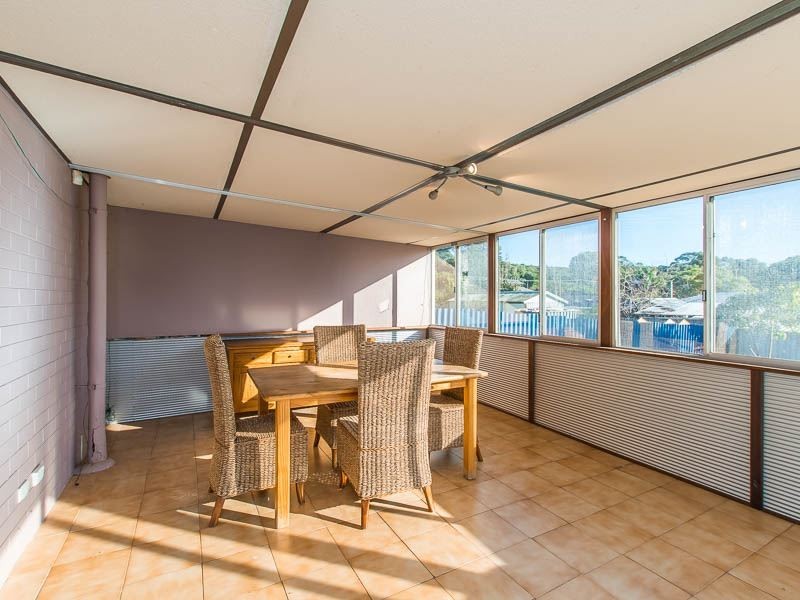 8 Claygate Road, Hamilton Hill WA 6163