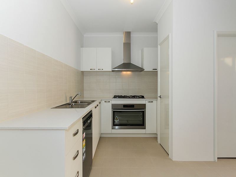 14b Gerald Street, Spearwood WA 6163