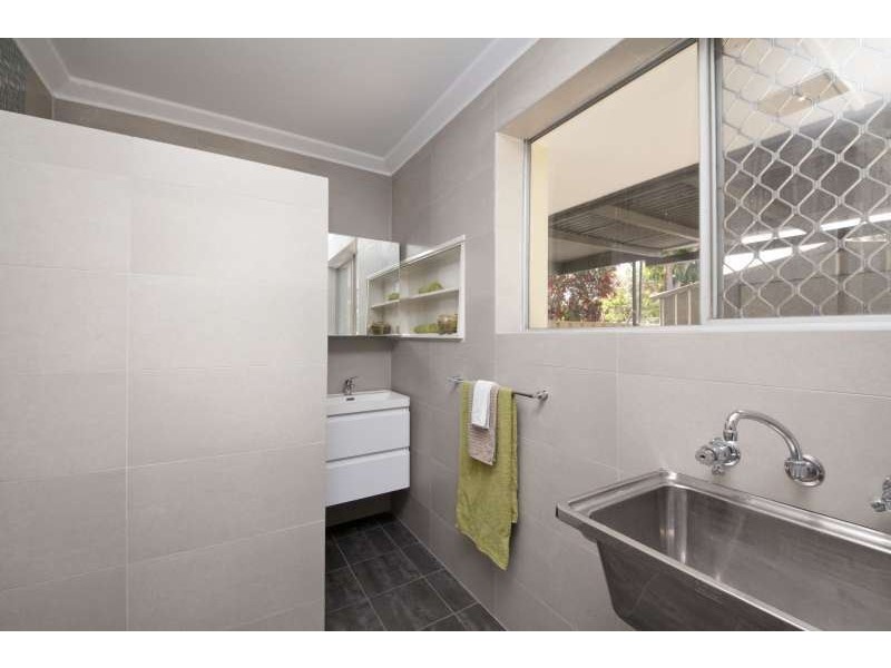 19B Hotspur Road, Spearwood WA 6163