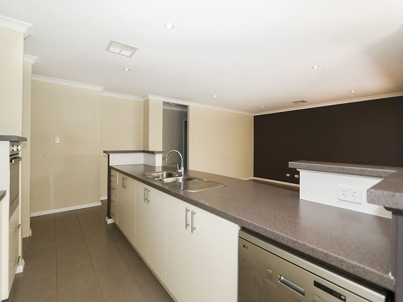 6 Chariot Turn, Harrisdale WA 6112