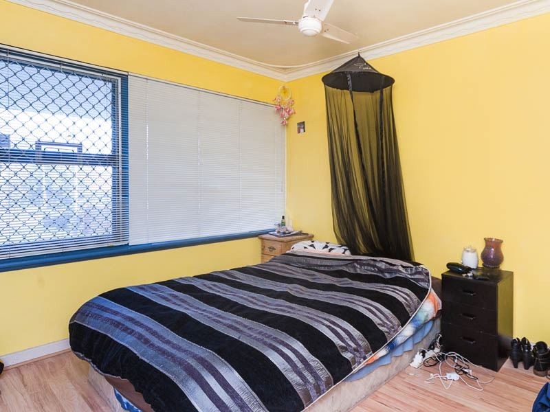 12 Kerry Street, Hamilton Hill WA 6163