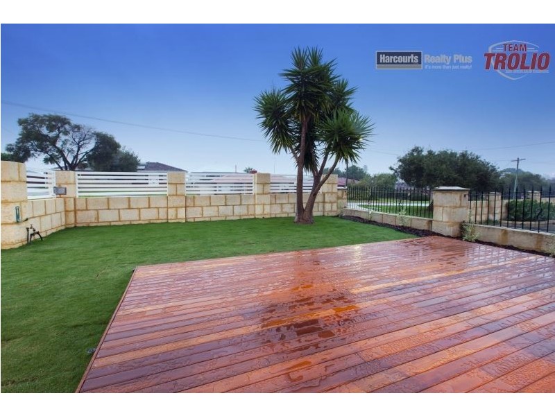 8A Gaunt Road, Spearwood WA 6163