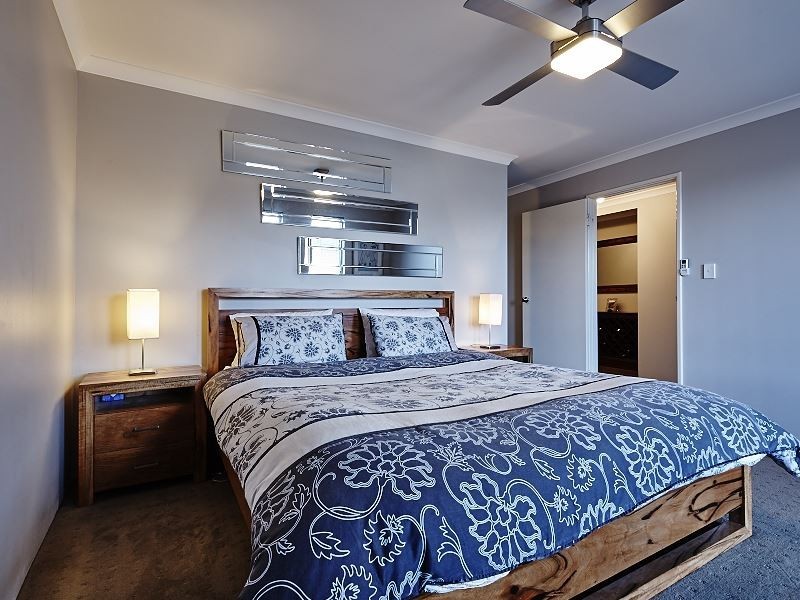 4 Ingrilli Court, Munster WA 6166