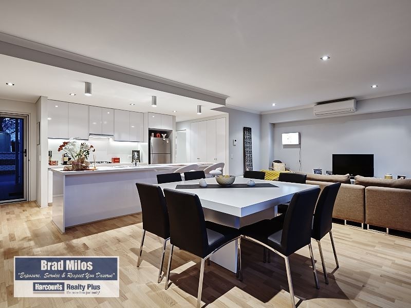 9/7 College Corner, O’connor WA 6163