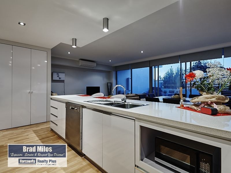 9/7 College Corner, O’connor WA 6163