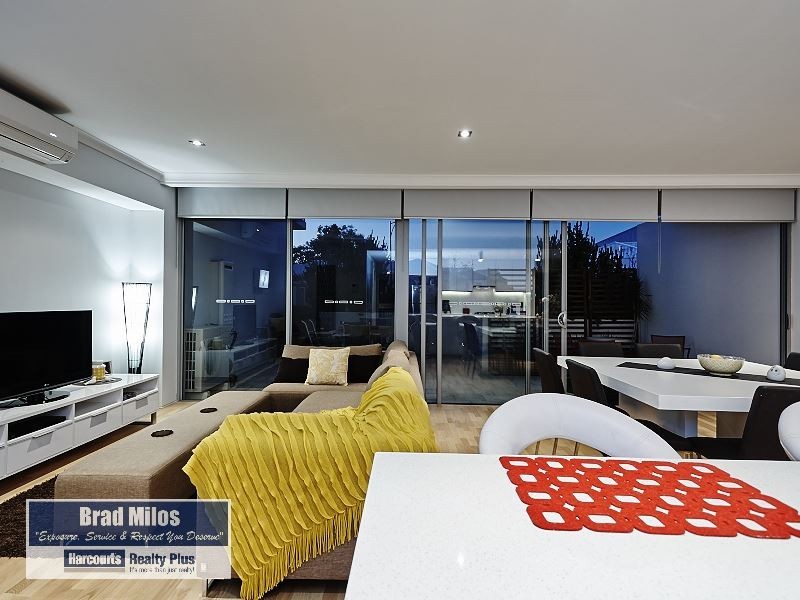 9/7 College Corner, O’connor WA 6163