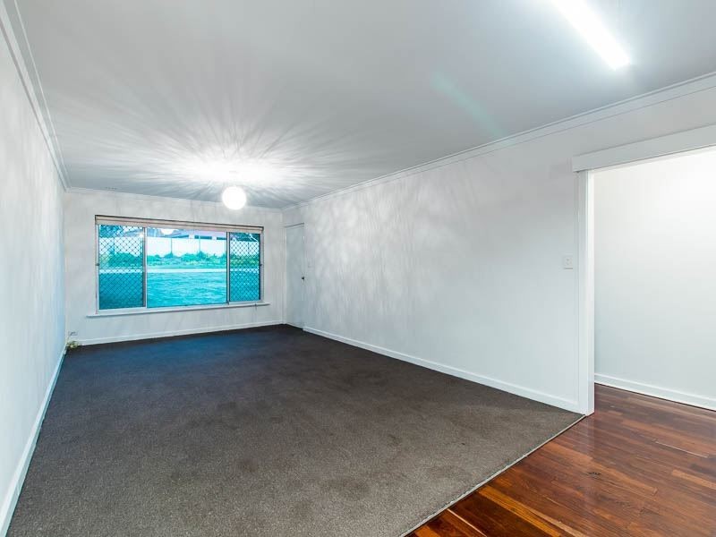 b/27 Gerald Street, Spearwood WA 6163