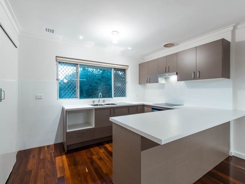 b/27 Gerald Street, Spearwood WA 6163