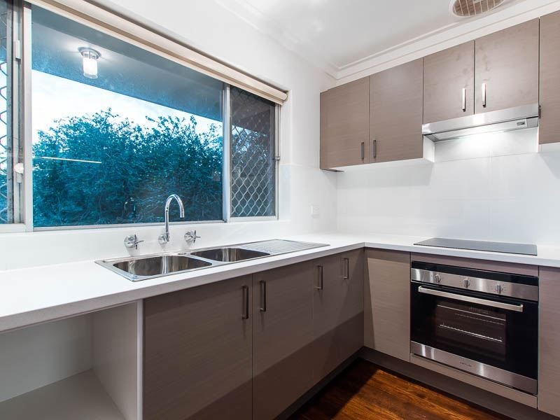 b/27 Gerald Street, Spearwood WA 6163