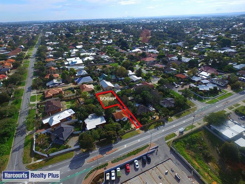 14A Winterfold Road, Hilton WA 6163