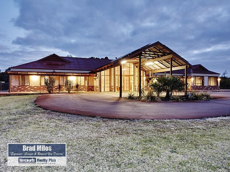 94 Old Dairy Court, Oakford WA 6121