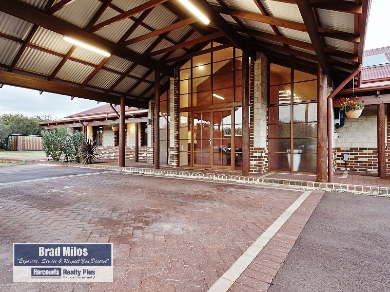 94 Old Dairy Court, Oakford WA 6121