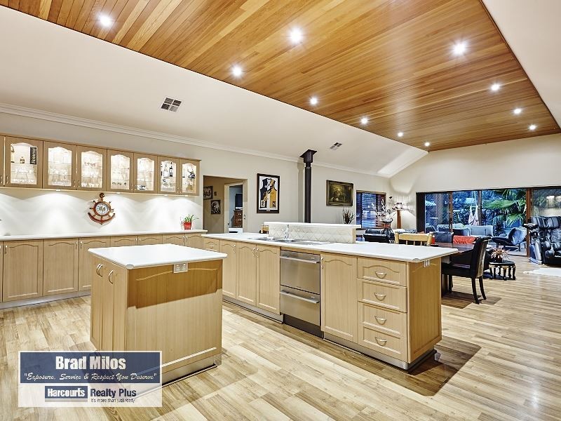 94 Old Dairy Court, Oakford WA 6121