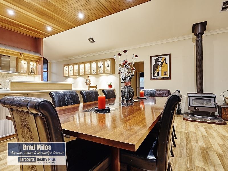 94 Old Dairy Court, Oakford WA 6121