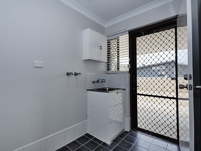 27B Southwell Crescent, Hamilton Hill WA 6163