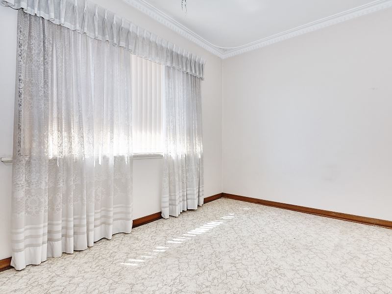 30 Ivermey Road, Hamilton Hill WA 6163