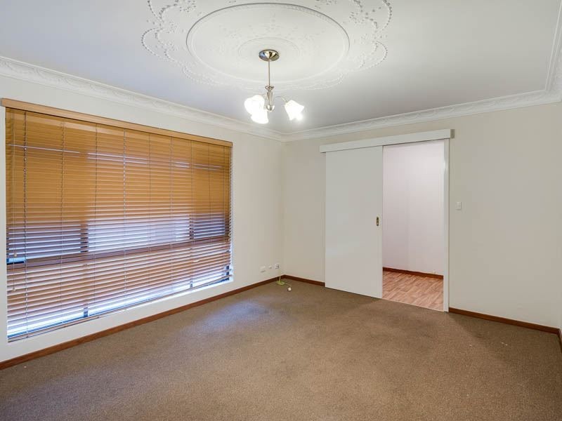 560 Rockingham Road, Munster WA 6166