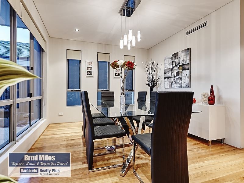 36 Longford Road, Beaconsfield WA 6162