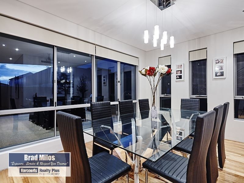 36 Longford Road, Beaconsfield WA 6162