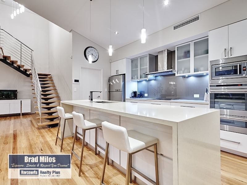 36 Longford Road, Beaconsfield WA 6162