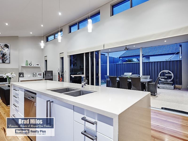 36 Longford Road, Beaconsfield WA 6162