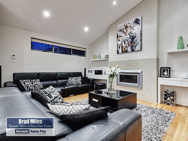 36 Longford Road, Beaconsfield WA 6162