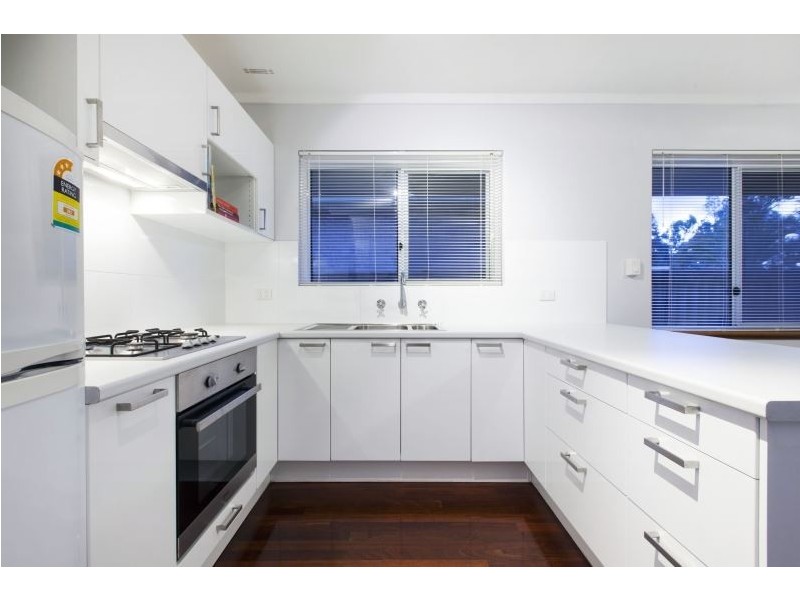 1/18 Ingram Street, Hamilton Hill WA 6163