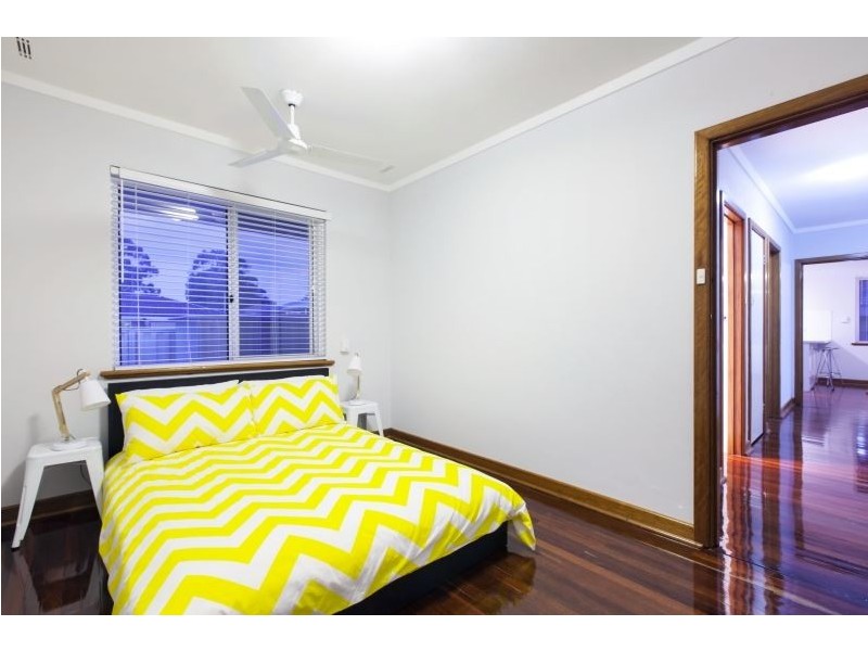 1/18 Ingram Street, Hamilton Hill WA 6163