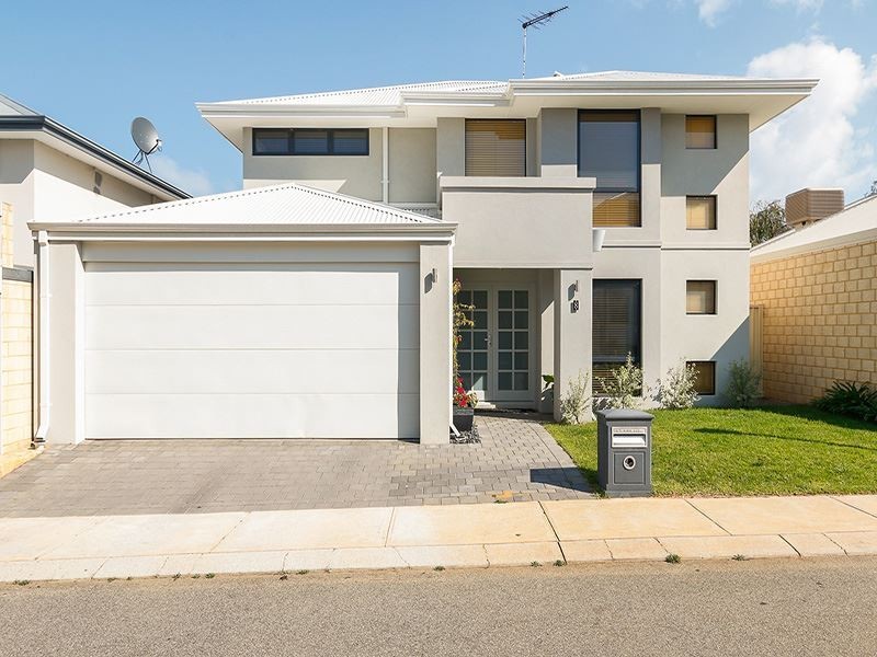 8 Annean Way, Hamilton Hill WA 6163