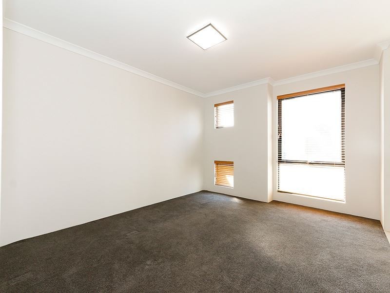 8 Annean Way, Hamilton Hill WA 6163