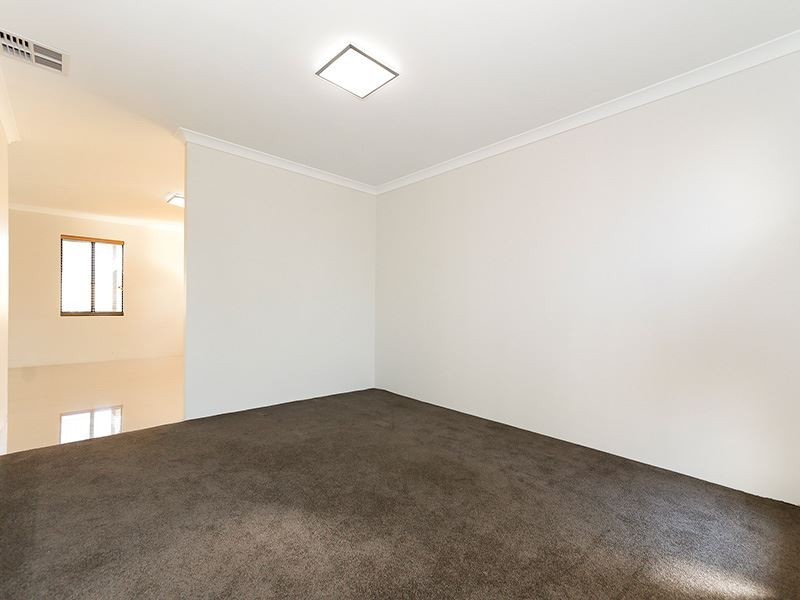 8 Annean Way, Hamilton Hill WA 6163