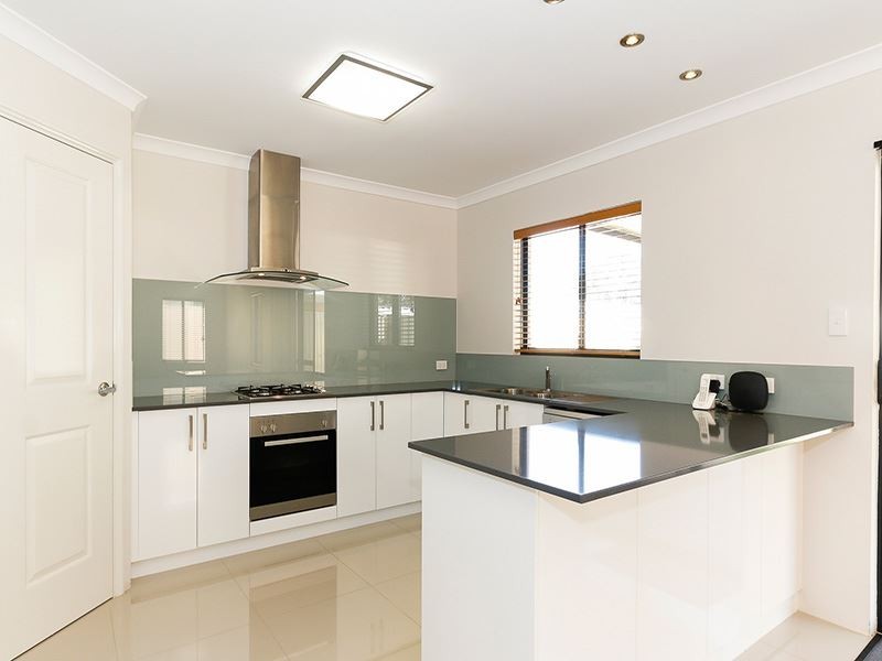 8 Annean Way, Hamilton Hill WA 6163