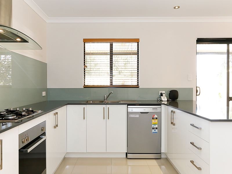 8 Annean Way, Hamilton Hill WA 6163