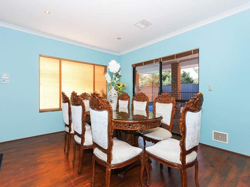 24A Winterfold Road, Hilton WA 6163