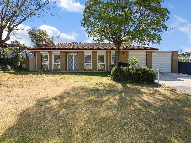 49 March St, Spearwood WA 6163