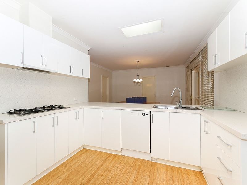 49 March St, Spearwood WA 6163