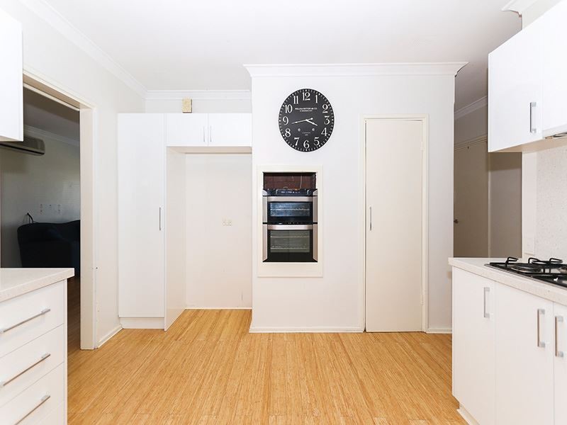 49 March St, Spearwood WA 6163